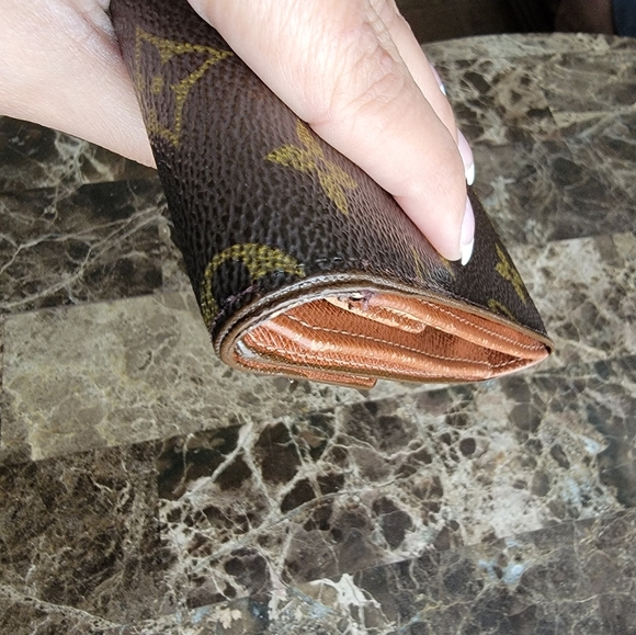 TH MONOGRAM ZIP THROUGH ボルドー Lサイズ - fakum.untad.ac.id